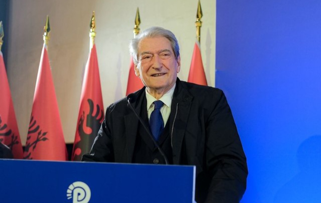 Screenshot_20251227_195119_Facebook