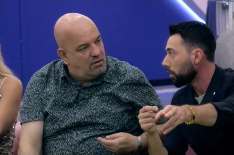 Screenshot_20251228_085157_Facebook