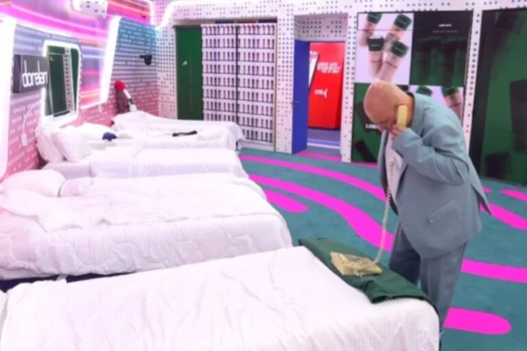 Screenshot_20251231_090013_Facebook