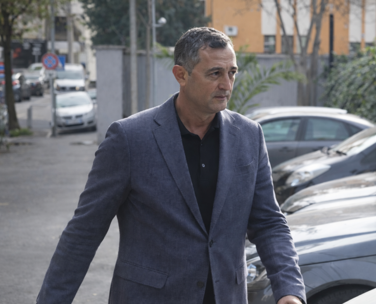 b5f09006-ebac-4fb3-996b-6dd2559855e0