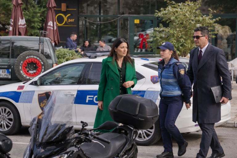 e64c5319-d6ee-429e-84d8-0d8640c5cd23