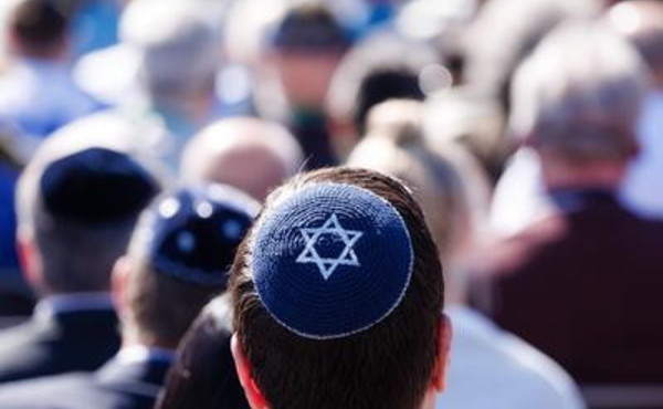 093239758-322870ae-54a6-41e6-9319-0fa503aba097