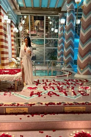 0_PAY-katieprice_1769187090_200479678