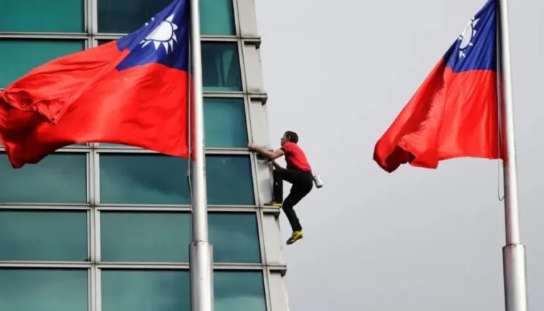 1389717_055340_updates