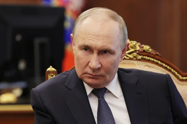 -640-0-6971426025367