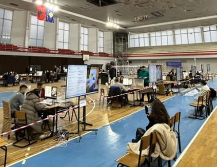 -640-0-eae8d454783247b88998e3fbe933ea12