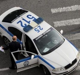640-0-policia-greke-3543576587ip0-9-1140x570-1-1-1751096036-350x250