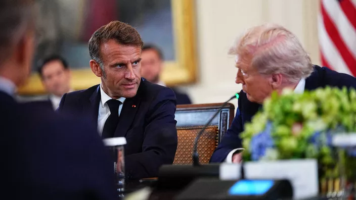 67795d41298d56221f6792ef5ceef4413294f52841b9a96b3250c8e5b68ac816