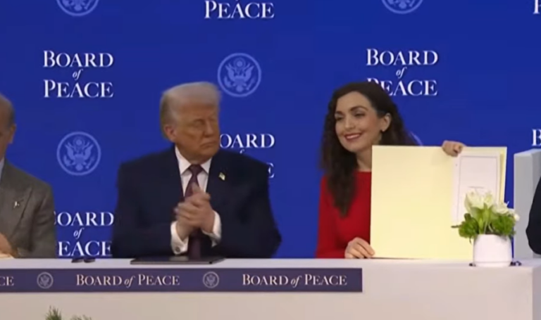 -900-0-1769078407xtrump-osmanipng-828