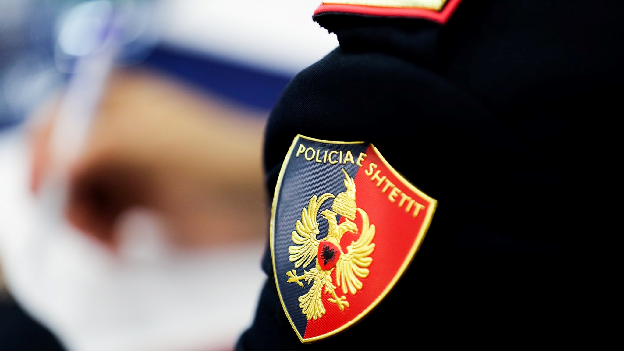 POLICIA-E-SHTETIT