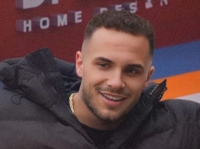 Screenshot_20260105_224500_Facebook