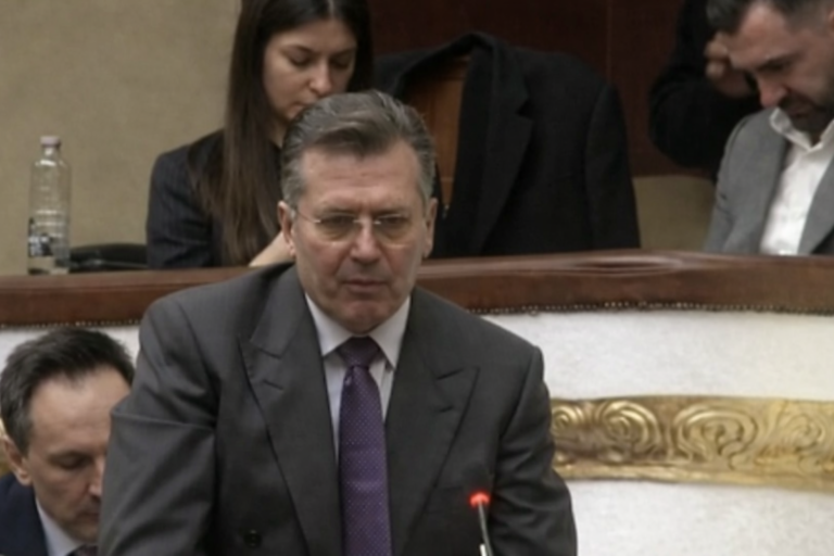 bdfe325f-5aa1-4734-a59a-1504417c97d0