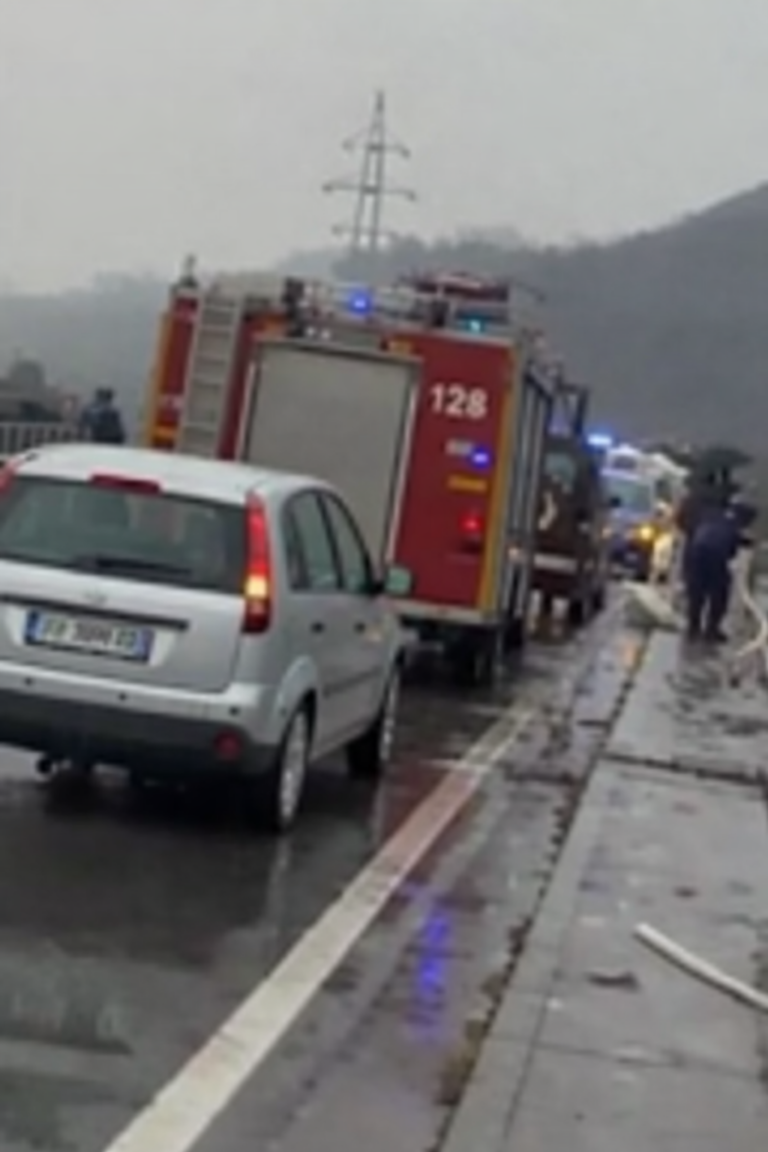 e10aa12a-5294-4ede-90c2-594474d91baf