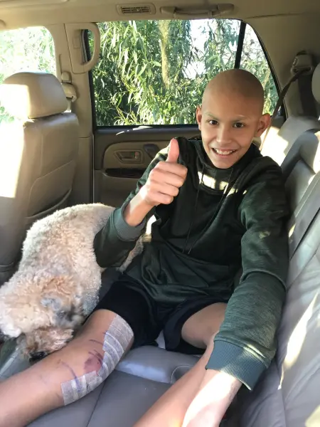 handouts-cancer-stricken-kids-beg-118980163